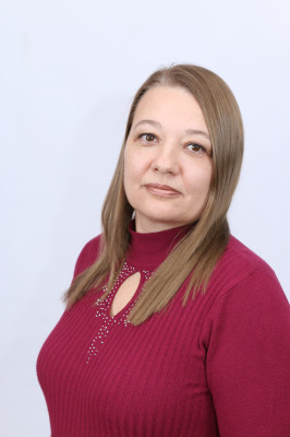 Воспитатель высшей категории Русинова Светлана Валерьевна Воспитатель высшей категории Русинова Светлана Валерьевна