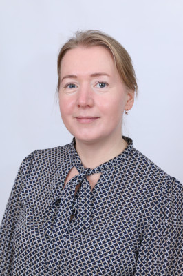 Воспитатель высшей категории Семенова Евгения Владимировна Воспитатель высшей категории Семенова Евгения Владимировна